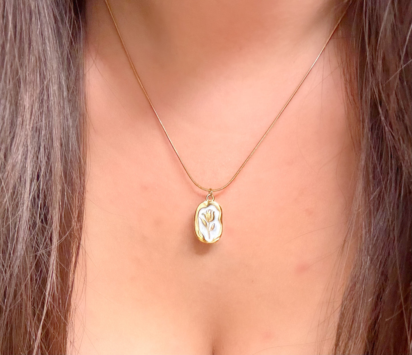 Flower Pendant Necklace