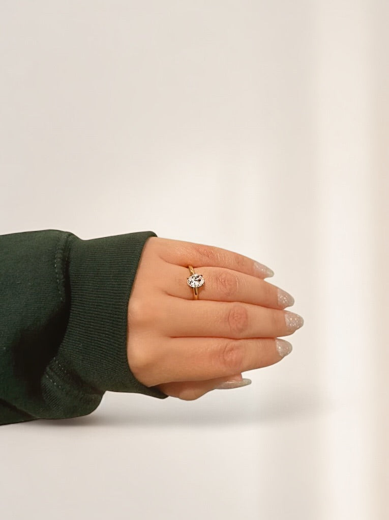 Solitaire 4 Prong Promise Ring